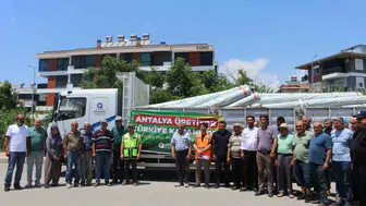 Gazipaşalı üreticinin sera masrafına belediyeden destek eli