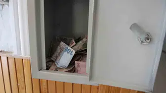 Kırşehir’de öğrenciler kendi aralarında kurdukları sandıkla birbirlerine destek oluyor