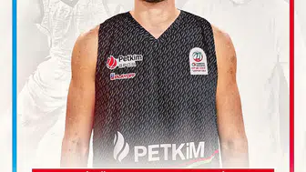 Petkimspor kadrosuna genç bir guard ekledi