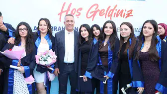 Sultangazi’de 517 lise öğrencisi için üniversite öncesi veda töreni