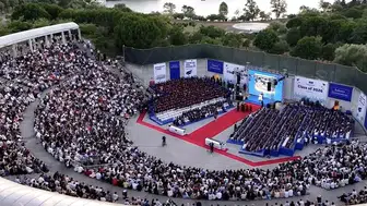 Sabancı Üniversitesi'nde 1200 öğrenci diplomalarını alarak mezun oldu