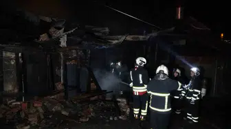 Kastamonu’da ahşap ev küle döndü