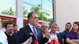 CHP İzmir’de görevden alma krizine karşı sert çıkış