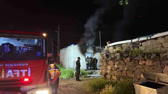 Kayseri'de boş binada çıkan yangın paniğe yol açtı