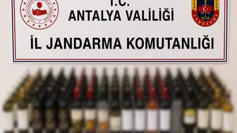 Alanya'da jandarma baskınında 108 litre kaçak alkol yakalandı