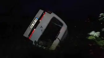 Tokat Yeşilyurt yolunda minibüs takla attı