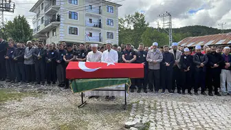 Bolu evladını gözyaşlarıyla son yolculuğuna uğurladı