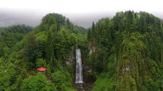 Artvin’in gizli hazinesi Maral Şelalesi en görkemli günlerini yaşıyor