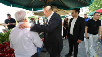 Şehzadeler’de pazar mesaisi Başkan Şimşek esnafın taleplerini dinledi