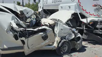 Malatya’da ağır kaza Ticari araç tankere arkadan çarptı