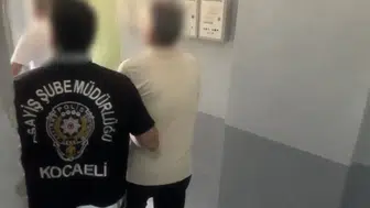 8 yıldır kaçıyordu polisin takibi sonunda İzmirde yakalandı