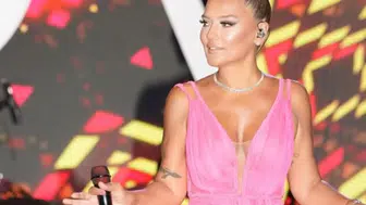 MEB yeni eğitim takvimini duyurdu Demet Akalın karara ateş püskürdü