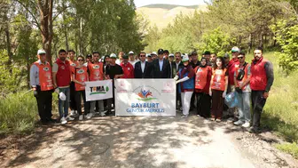 Bayburt ormanlarını yangına karşı temizlediler