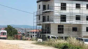 Bursa'da inşaat faciası İskeleden düşen usta yaşam savaşı veriyor