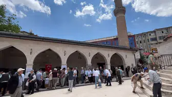 Sivas Meydan Camii’nde Muharrem ayı bereketi