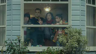 Netflix yeni korku filmi The Last House ile ekranlara dönüyor