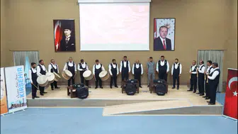 Kırşehirli Abdallar milli takımın Dünya Kupası yolculuğunu marşla taçlandırdı