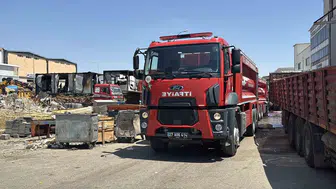 Gaziantep sanayisinde alevler iş yerini sardı
