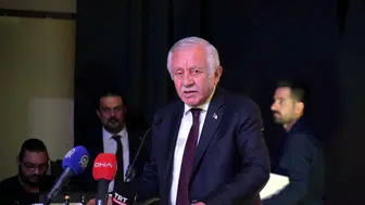 Celal Adan İzmir siyasetindeki istifa krizini değerlendirdi