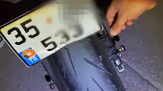 Manisa'da motosiklet sürücüsüne 156 bin liralık ceza şoku