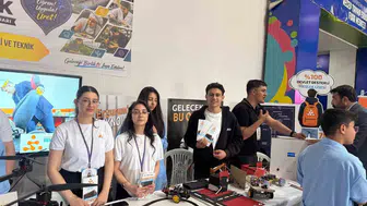 Erzurumlu gençler geleceğin teknolojilerini fuarda sergiledi