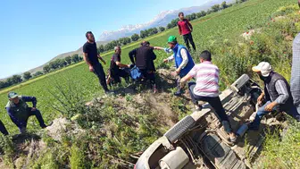 Elbistan’da otomobil sulama kanalına düştü