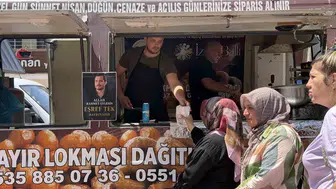 Eşref Tek hayranları dizi karakteri için lokma döktürdü