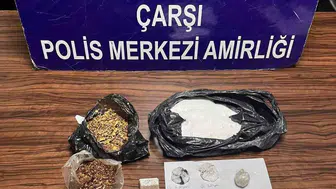 Bursa polisinde gece operasyonu Onlarca yıl hapis ve uyuşturucu yakalandı