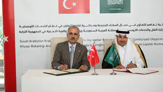 Türkiye ve Suudi Arabistan lojistik ve demir yolu için birleşiyor