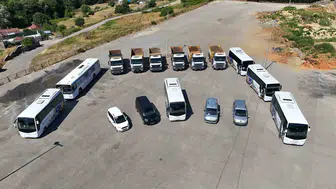Beykoz Belediyesi garajdaki atıl araçlarla 150 milyon lira kazandırdı
