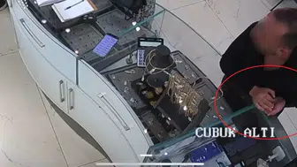 Amasya'da kuyumcuyu el çabukluğuyla dolandıran şüpheli yakalandı