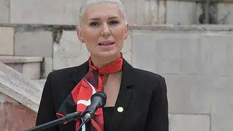 Bilecik’te dengeler değişiyor Belediye Başkanı rotayı Yeni Parti’ye kırdı