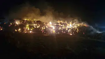 Tekirdağ'da kışlık saman stoku gece çıkan yangınla küle döndü