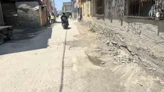 Adana Gülbahçesi Mahallesi sakinleri bitmek bilmeyen yol çilesine başkaldırdı