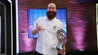MasterChef şampiyonu Eren Kaşıkçı Sarıyer’deki evinde hayatını kaybetti