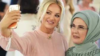 Ajda Pekkan NATO liderlerinin eşlerine özel konser verdi