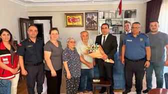 Alaşehir'in yeni kaymakamı göreve şehit ailesi ziyaretiyle başladı