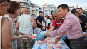 Marmaris’te aşure geleneği meydanda yaşatıldı