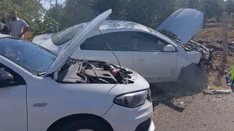 Adıyaman Besni yolunda iki araç çarpıştı