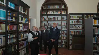 Bakan Ersoy kültür politikaları için akademisyenlerle masaya oturdu