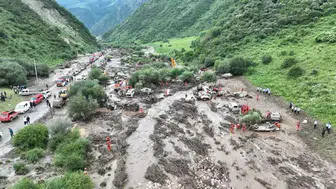 Çin’de ani sel felaketi 10 kişi hayatını kaybetti