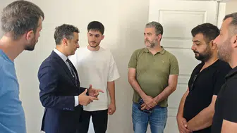 Defne'de yeni evlerin inşaatı hız kesmeden devam ediyor