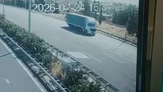Otoyolda ölüme davetiye çıkaran tır sürücüsüne ağır yaptırım