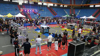 Trabzon liselileri robotik teknolojilerde dünya sahnesine hazırlıyor