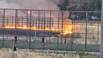 Diyarbakır'da yangın paniğine rağmen maçtan vazgeçmediler