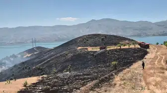 Elazığ Sivrice'de korkutan arazi yangını kontrol altına alındı