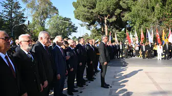 Bakan Uraloğlu Lefkoşa’da Kıbrıs Barış Harekatı’nın yıl dönümünü kutladı