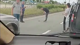 Rize trafiğinde korkutan silah paniği