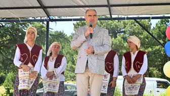 Manisa’da koruyucu aileler ve çocuklar Spil’de bir araya geldi