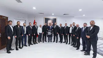 Karşıyaka yönetimi stadın akıbetini sormak için Cemil Tugay ile görüştü